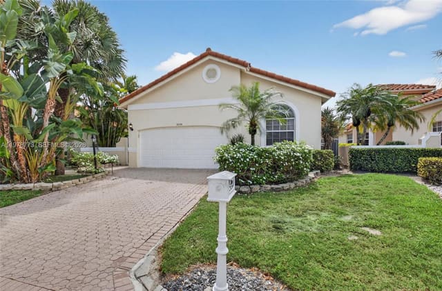 5244 Bodega Place, Delray Beach, FL 33484