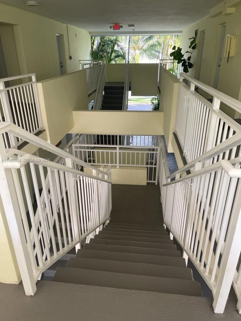 260 Sunrise Drive H — photo 8