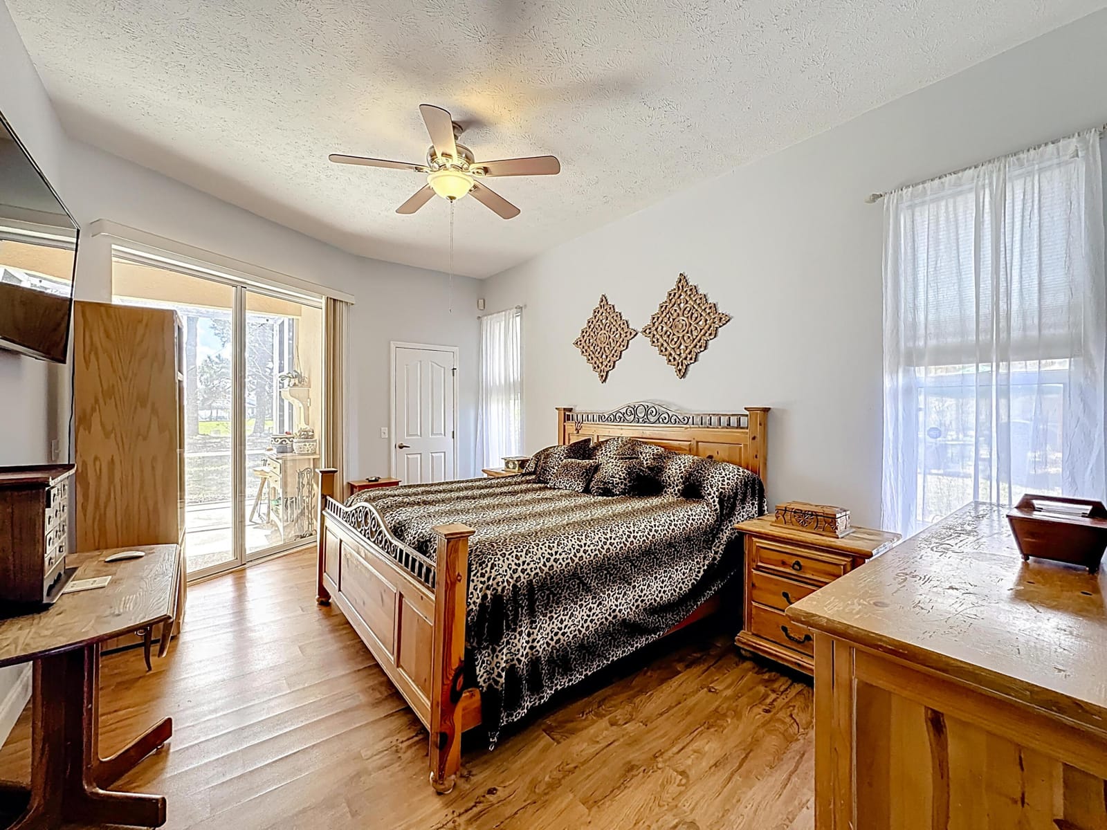 2342 SE Grand Drive — photo 11