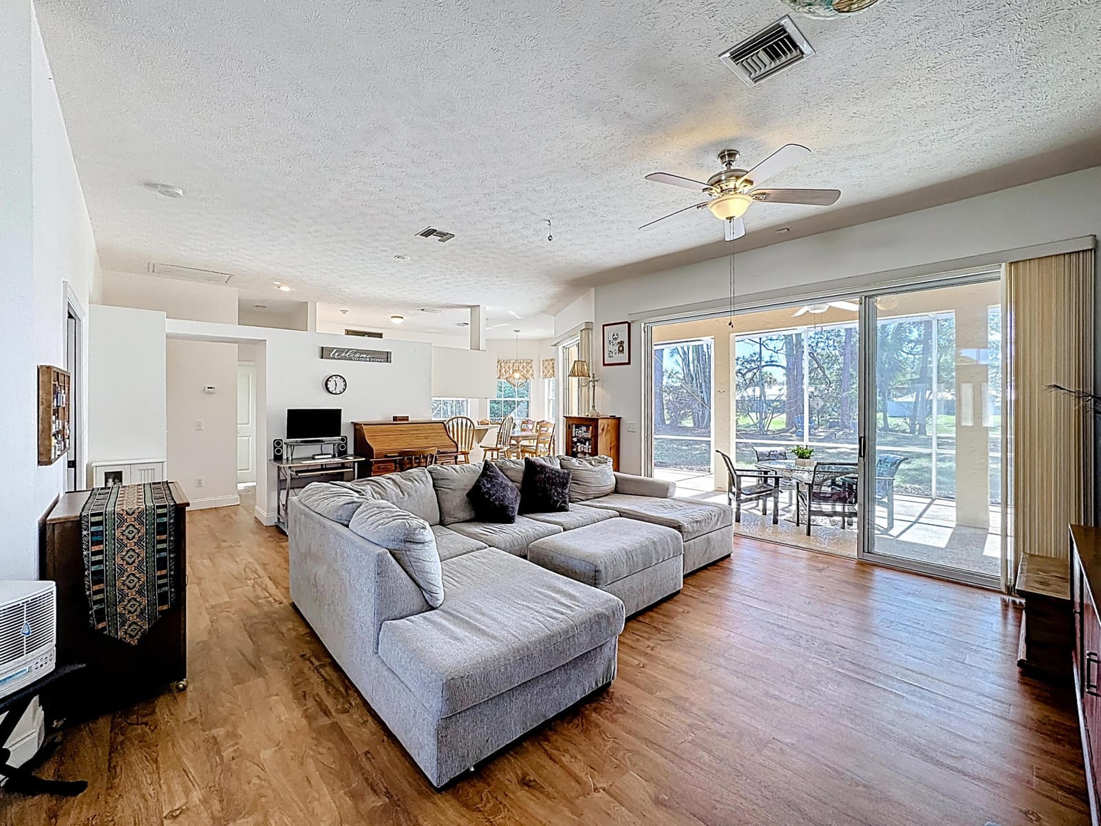 2342 SE Grand Drive — photo 5