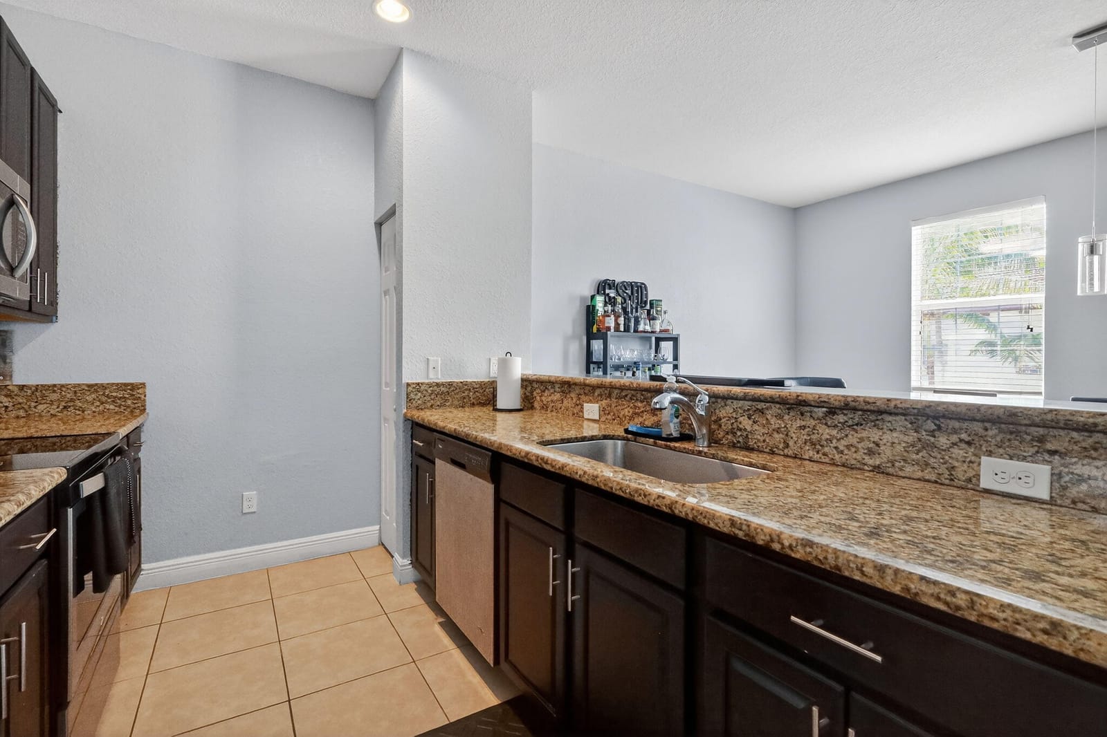 2561 SW 119th Way 1608, Miramar, FL 33025 photo 5