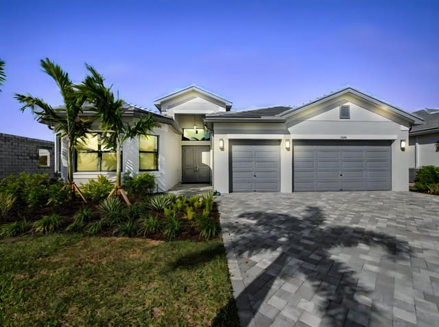 12476 SW Pink Playa Parkway, Port St. Lucie, FL 34987