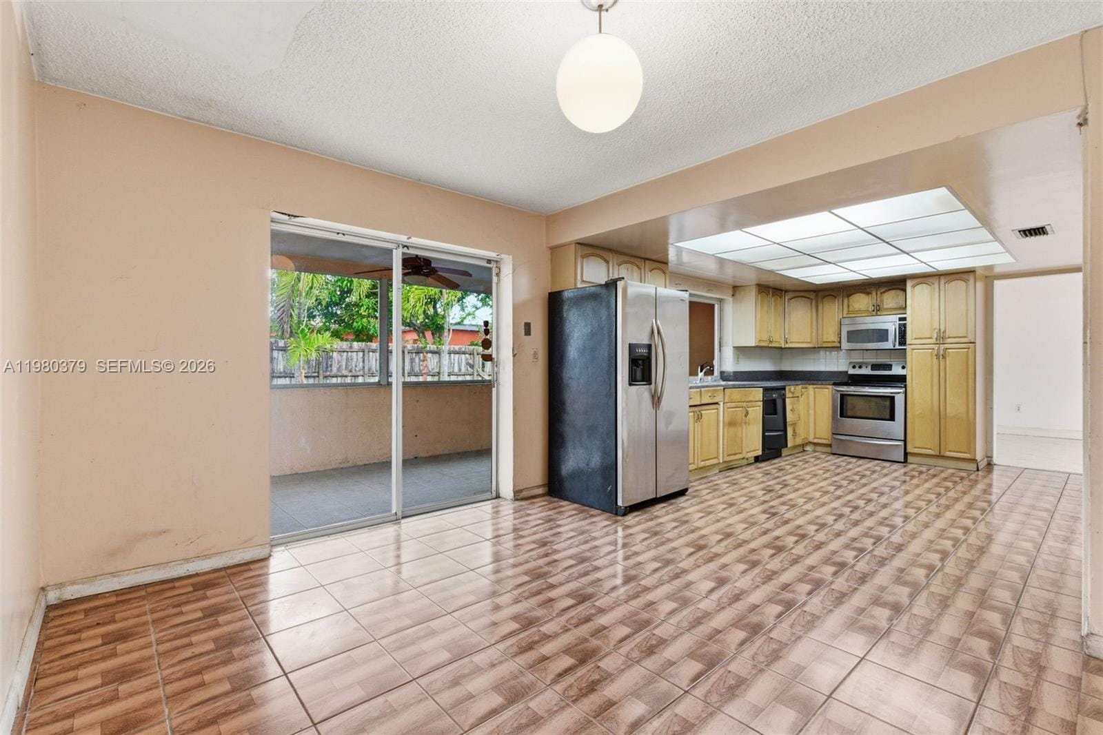 7749 Fairway Boulevard, Miramar, FL 33023 photo 22
