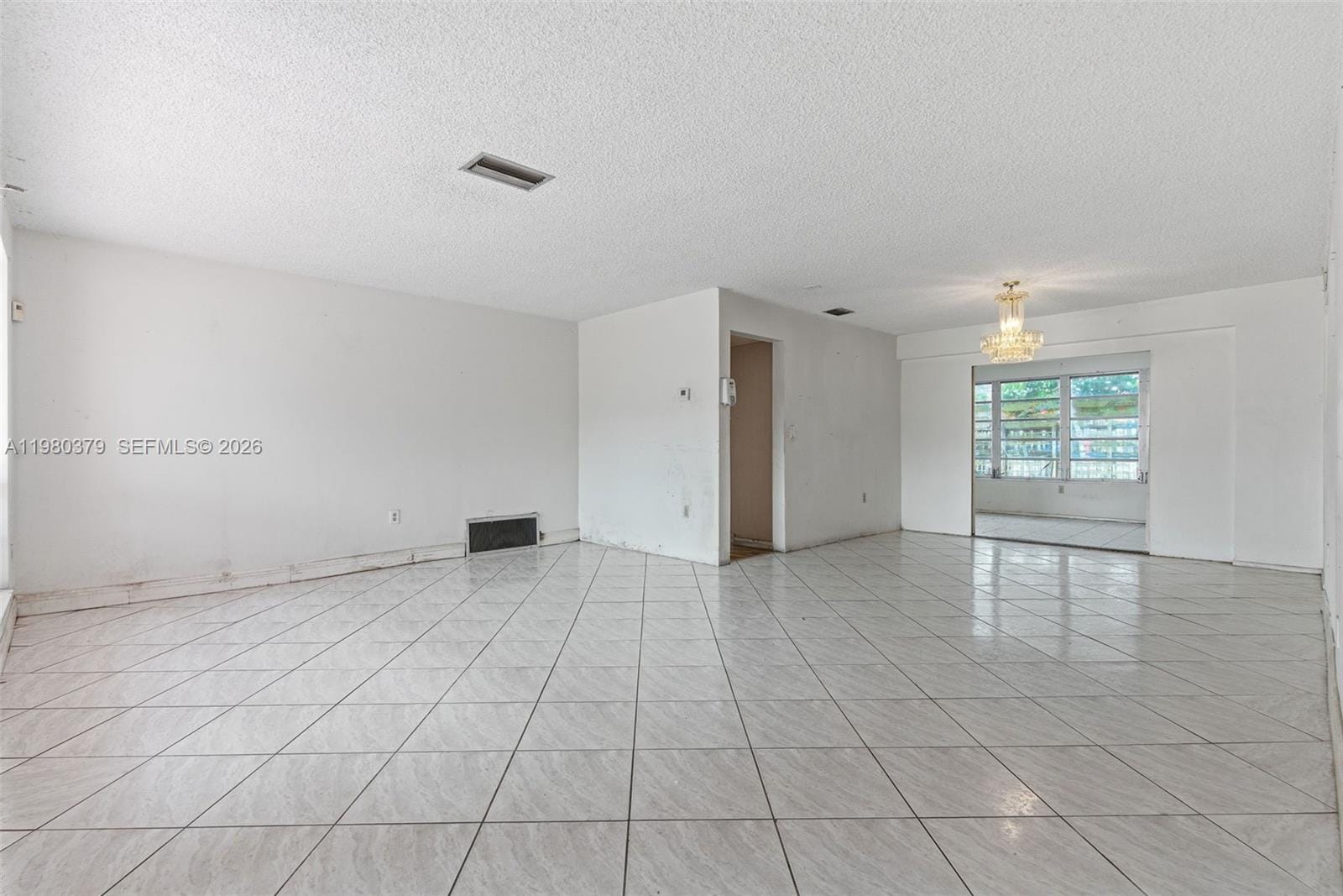 7749 Fairway Boulevard, Miramar, FL 33023 photo 9