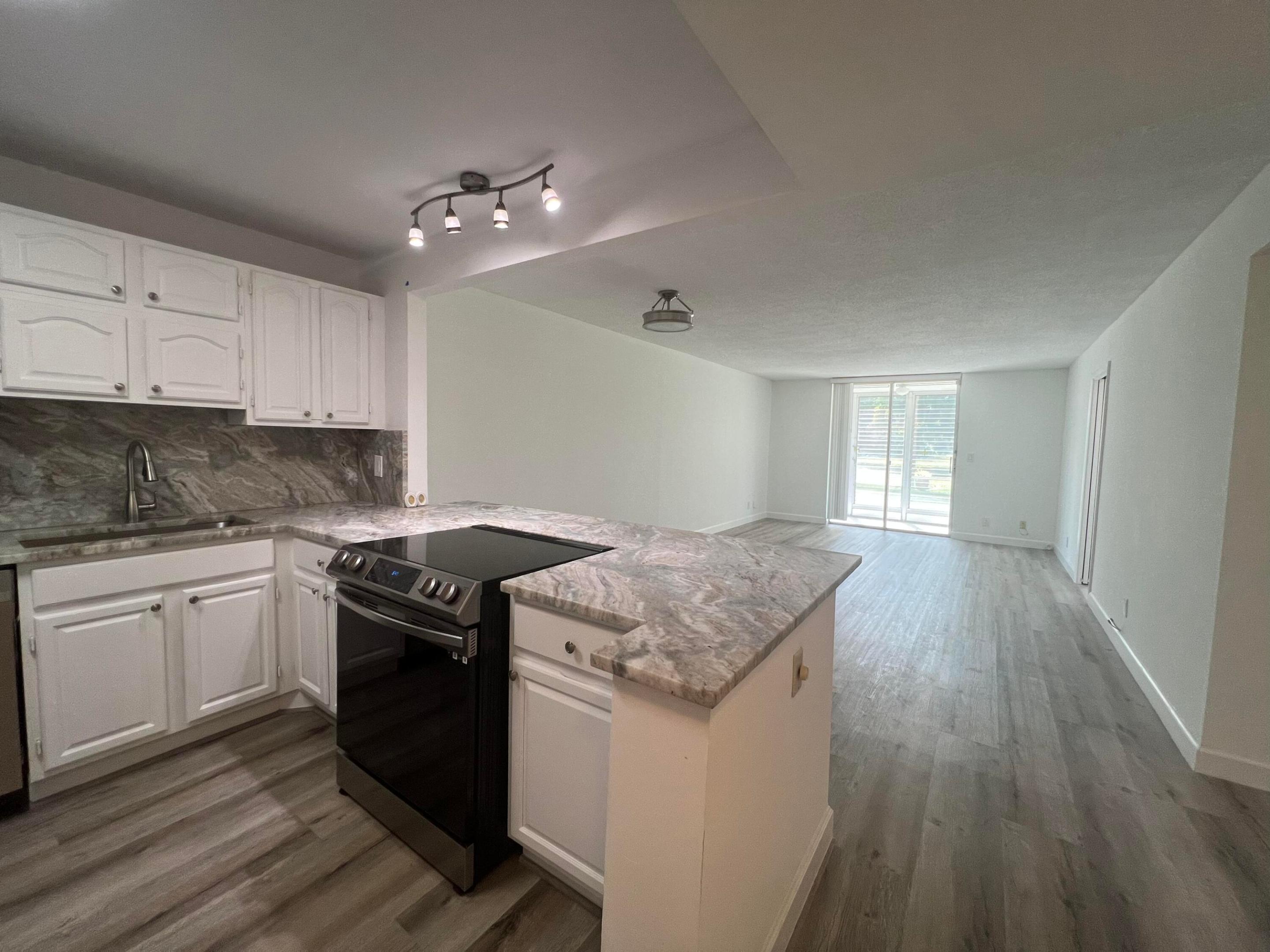 6161 NW 2nd Avenue 114, Boca Raton, FL 33487, Boca Raton