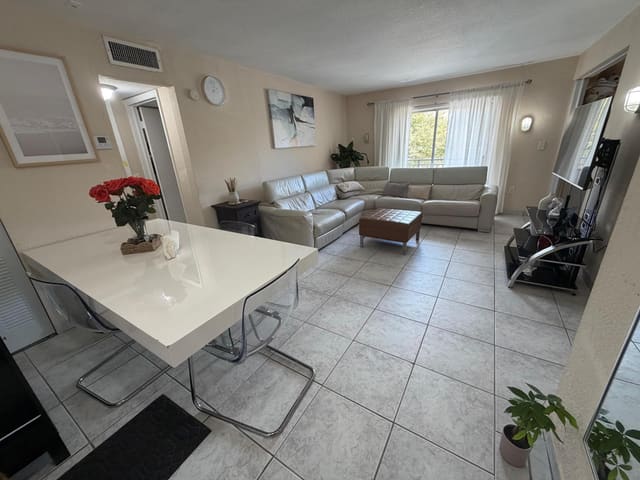 4841 NW 7th Street 308-4, sold in Sunset Villas Phase II CO, Miami, FL