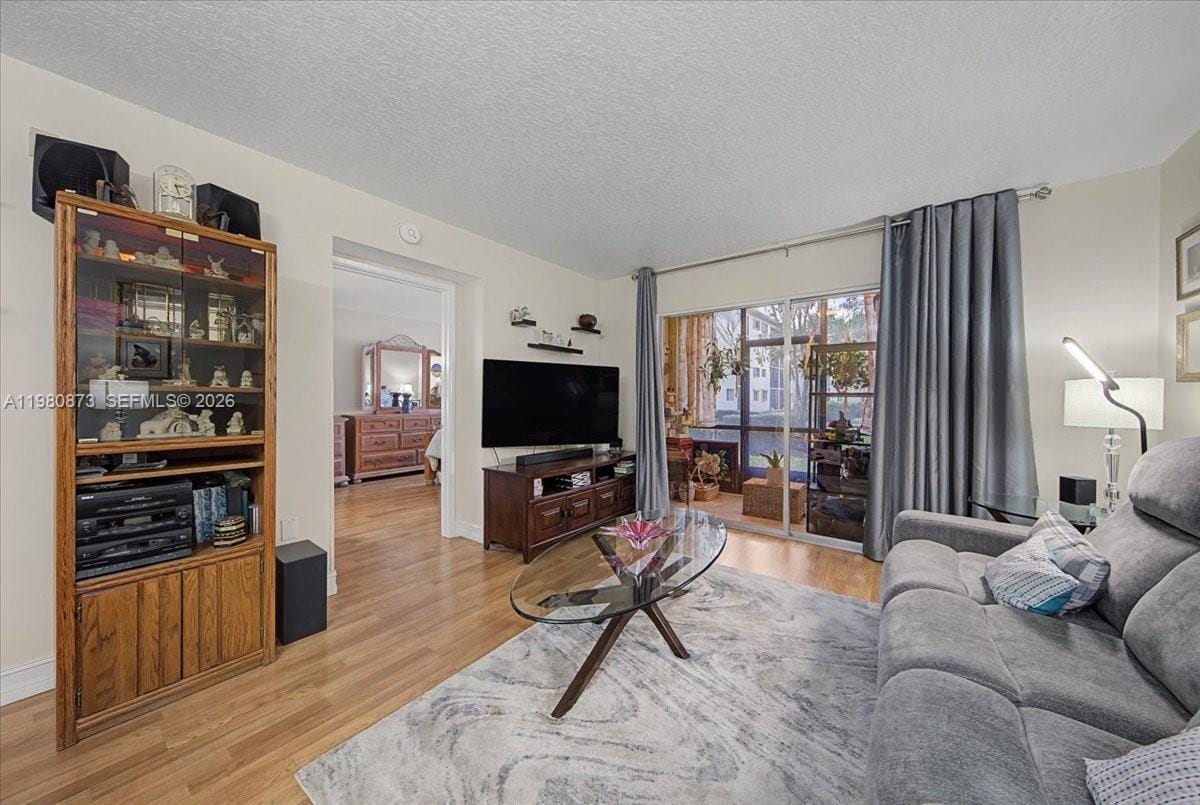 1600 SW 127th Way 102C — photo 7
