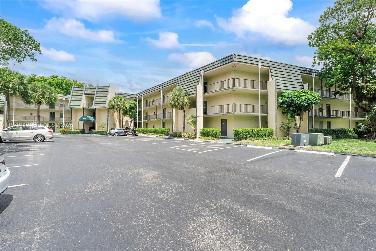 9091 Lime Bay Boulevard 110 — photo 10