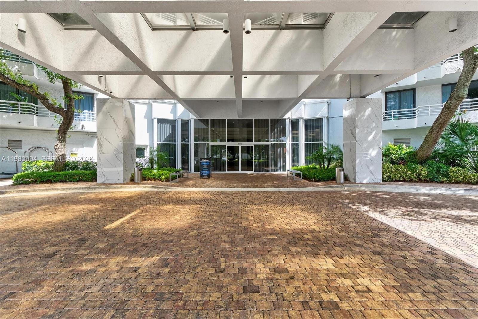 3300 NE 192nd Street 1611, Aventura, FL 33180 photo 2