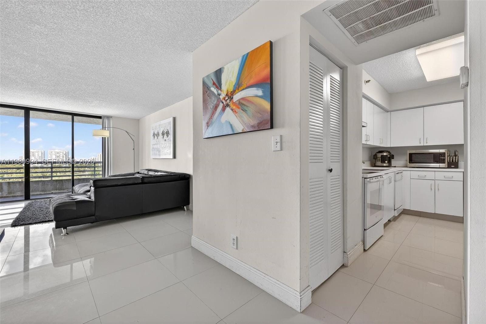 3300 NE 192nd Street 1611, Aventura, FL 33180 photo 12