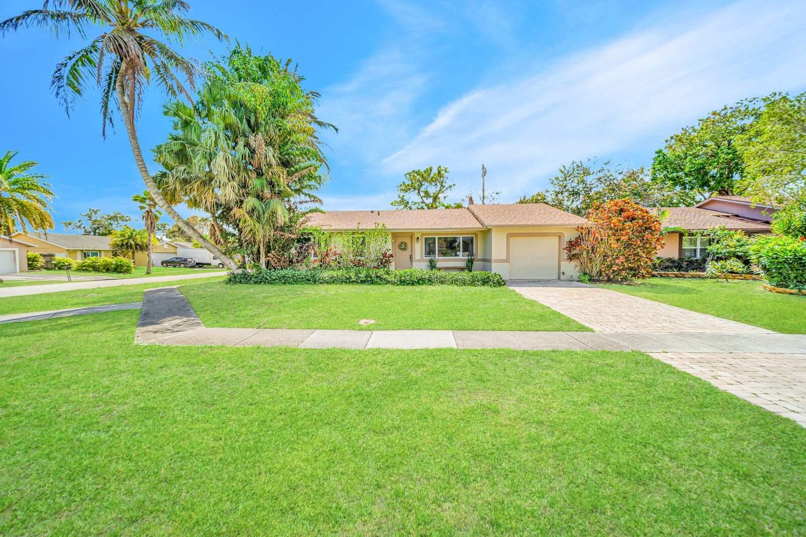 9298 Affirmed Lane, Boca Raton, FL 33496 photo 3