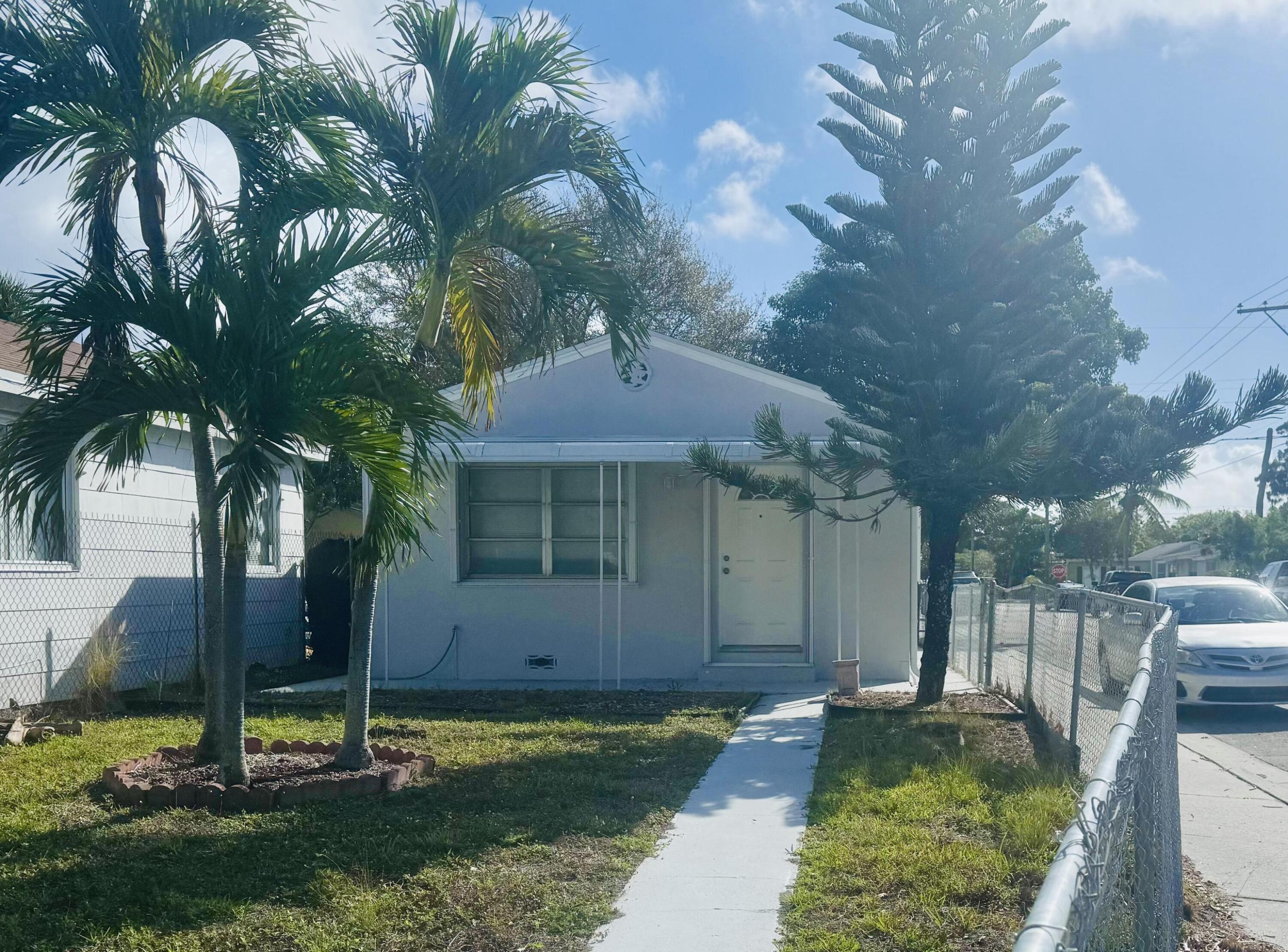 602 N D Street, Lake Worth Beach, FL 33460, Lake Worth Beach