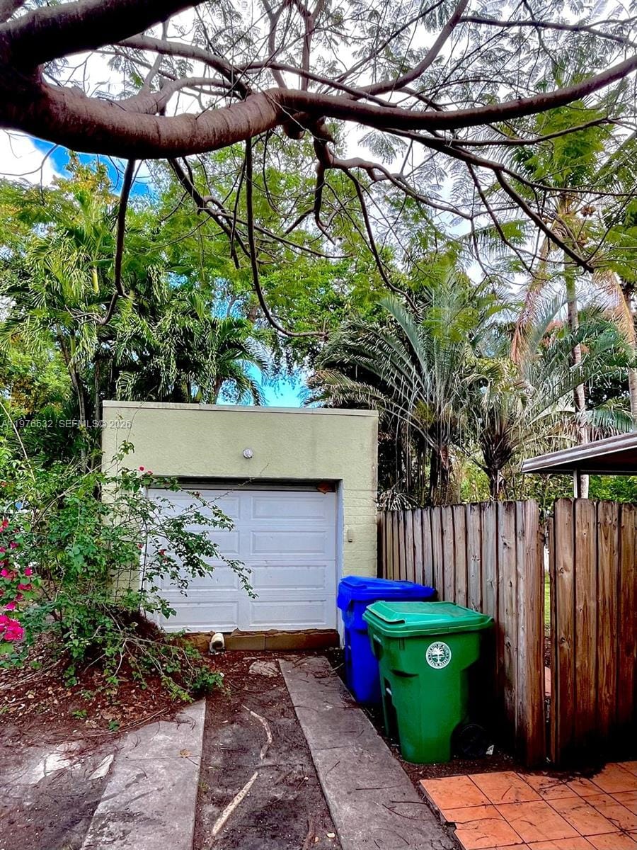 901 NW 10th Court, Miami, FL 33136 photo 3