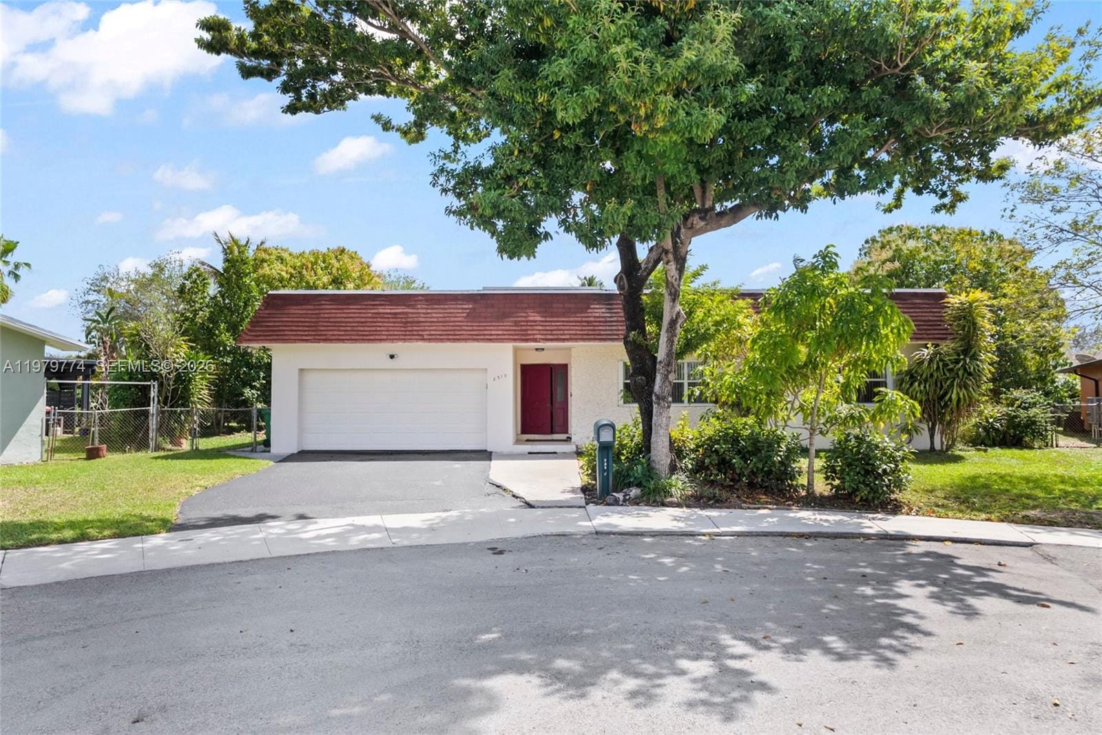 8310 SW 26th Place, Davie, FL 33328 photo 1