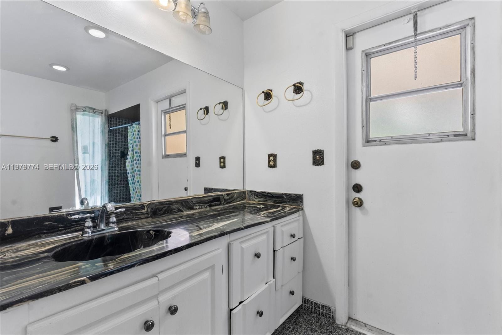 8310 SW 26th Place, Davie, FL 33328 photo 6