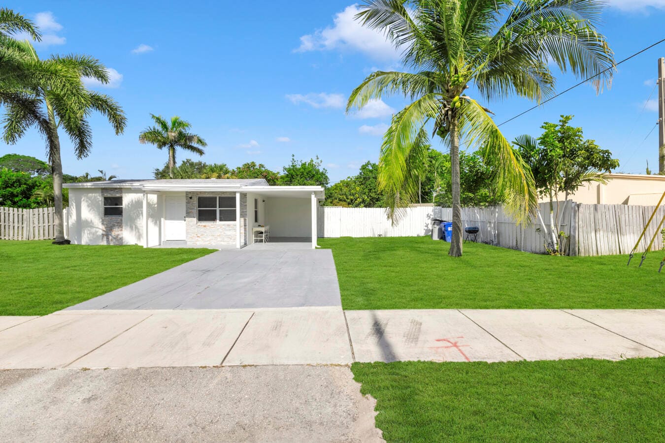 2533 NE 12th Terrace, Pompano Beach, FL 33064 photo 2
