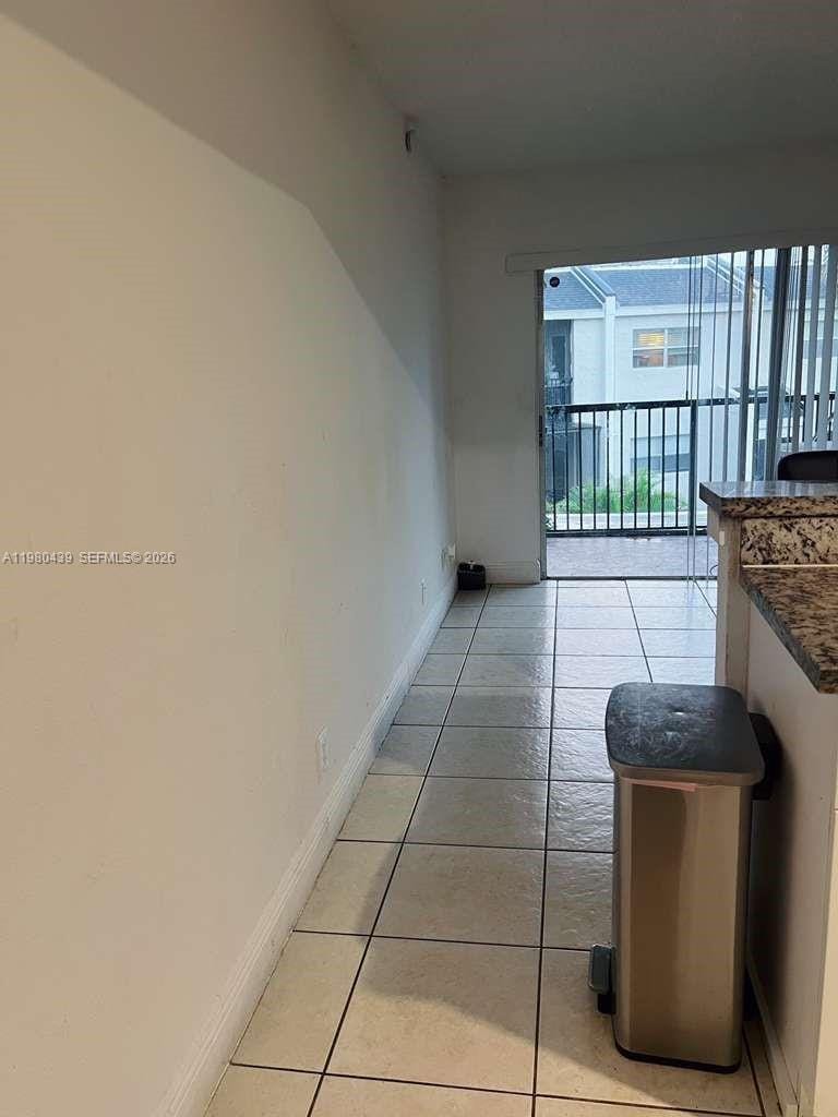 4435 Treehouse Lane H — photo 6