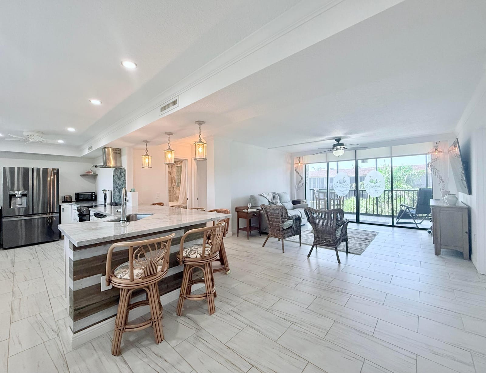 2424 N Federal Highway 407 — photo 2
