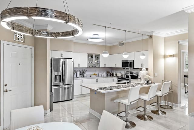 233 S Federal Highway 509, sold in Boca Grand Condo, Boca Raton, FL