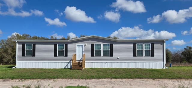 14973 NW 240th Street, sold in Southern Colonization Company Plat, Okeechobee, FL