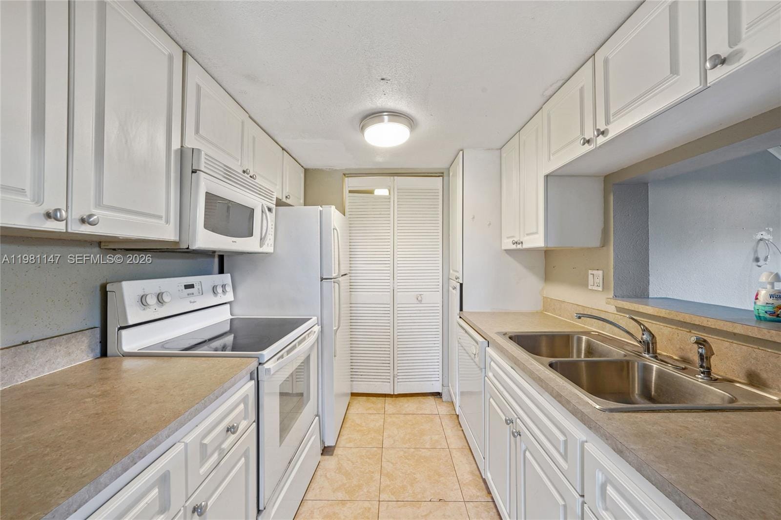4092 N Pine Island Road 206, Sunrise, FL 33351 photo 6