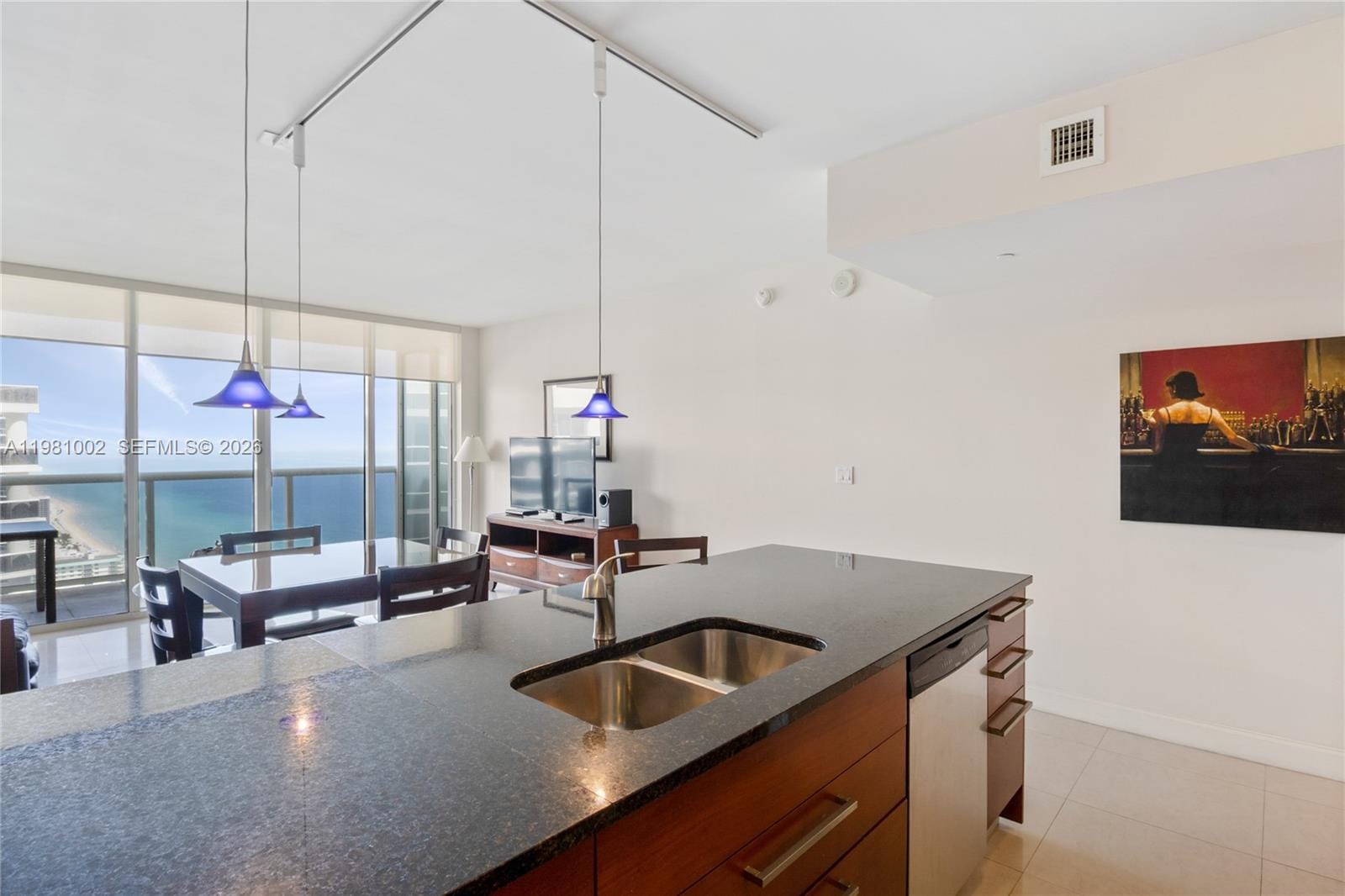 1830 S Ocean Drive 4409 — photo 2