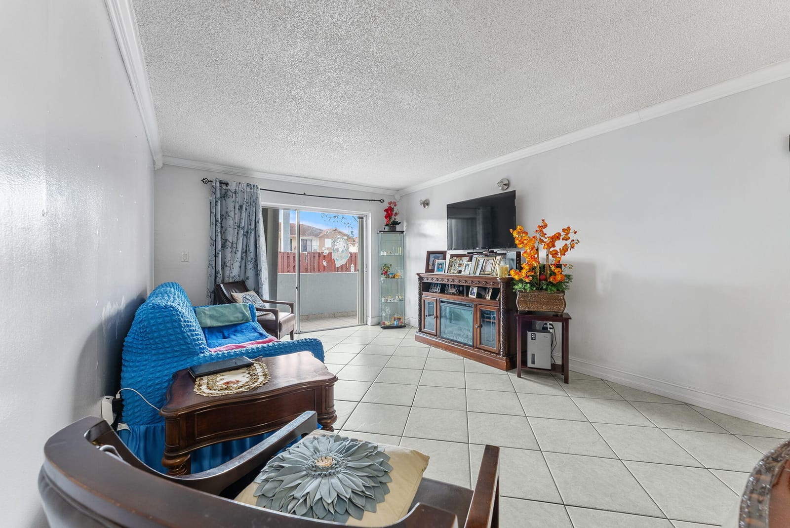 1725 W 60th Street F126 — photo 4