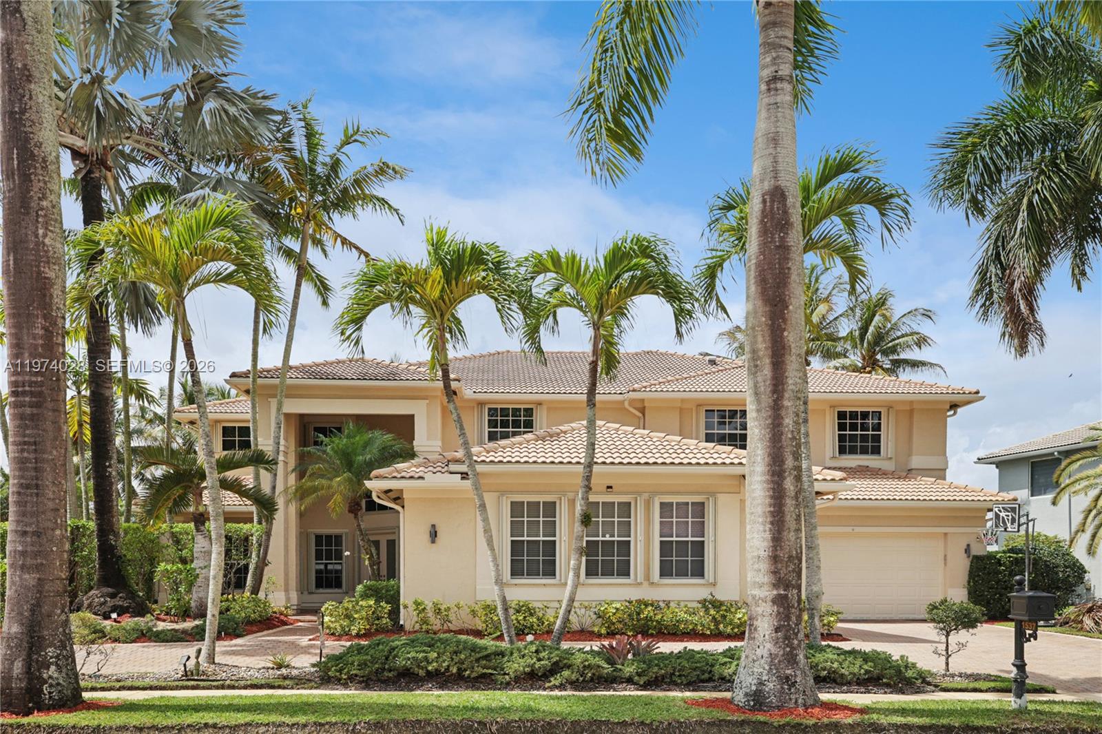 1537 Victoria Isle Way, Weston, FL 33327, Weston