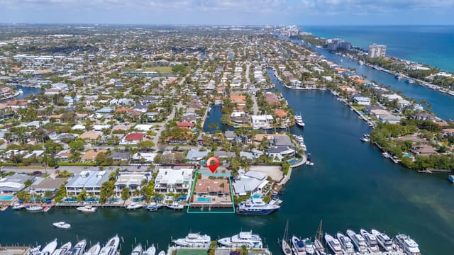 2810 NE 29th Street, sold in Lighthouse Point 2nd Sec, Lighthouse Point, FL