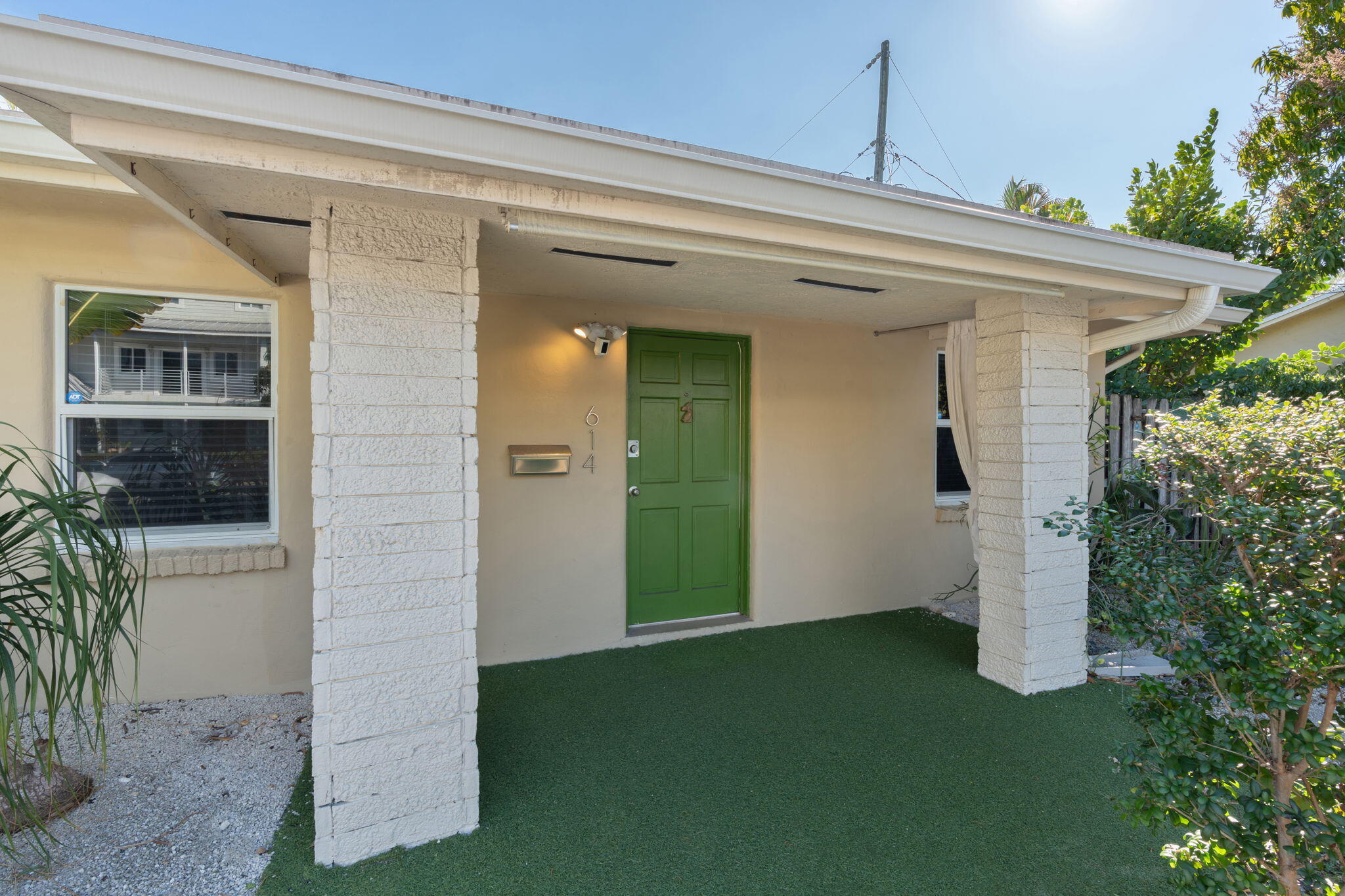 614 NE 28th Street 106, Wilton Manors, FL 33334, Wilton Manors