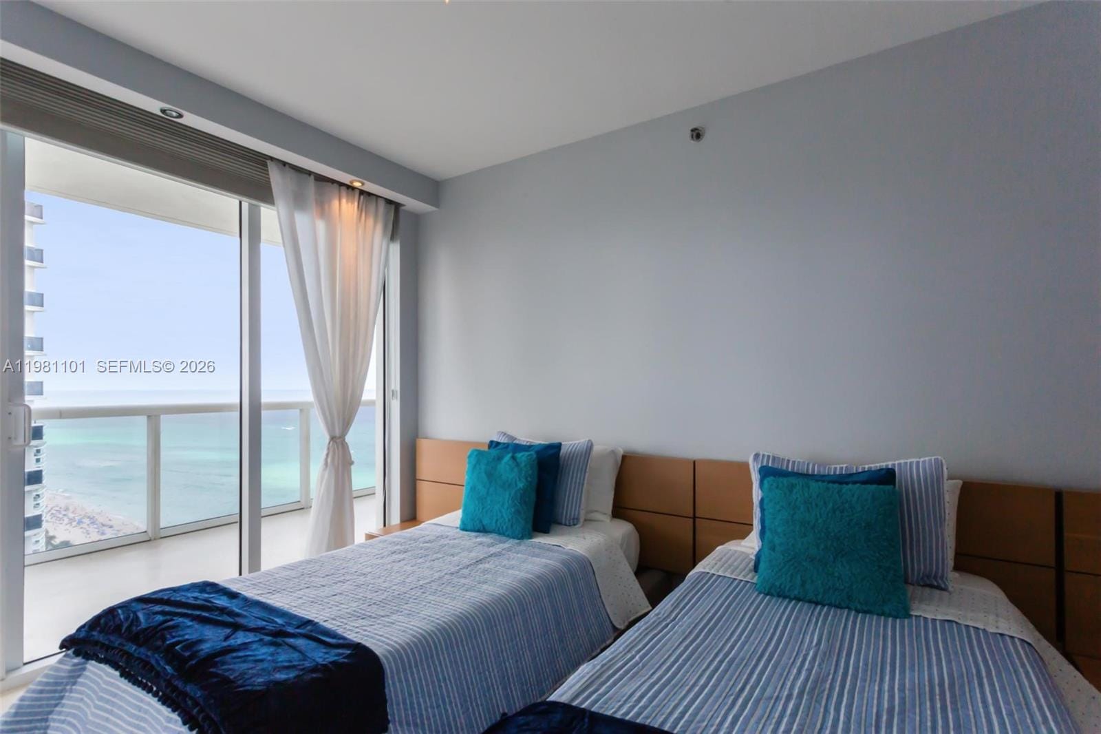 1830 S Ocean Drive 3008 — photo 11