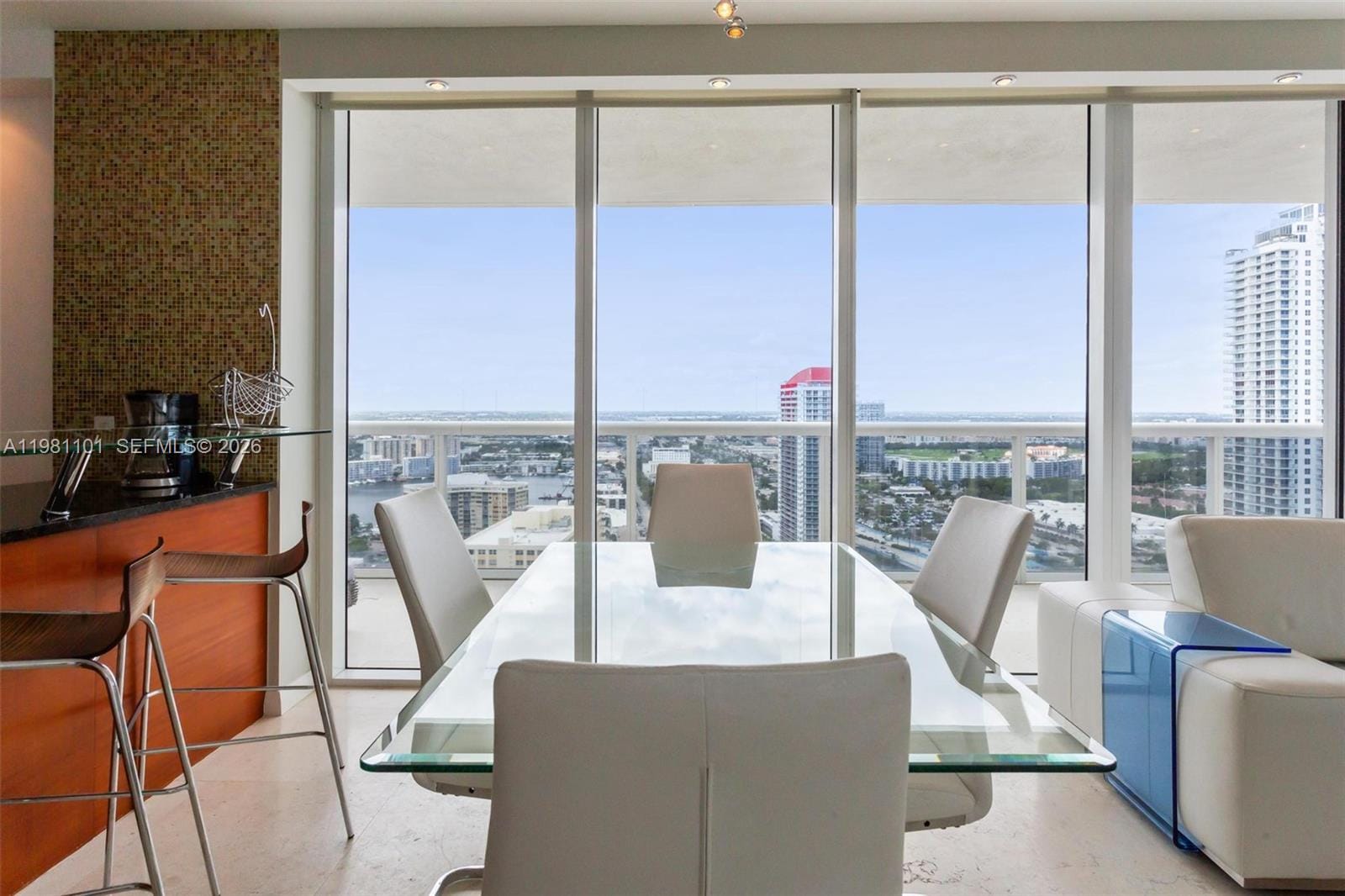 1830 S Ocean Drive 3008 — photo 3