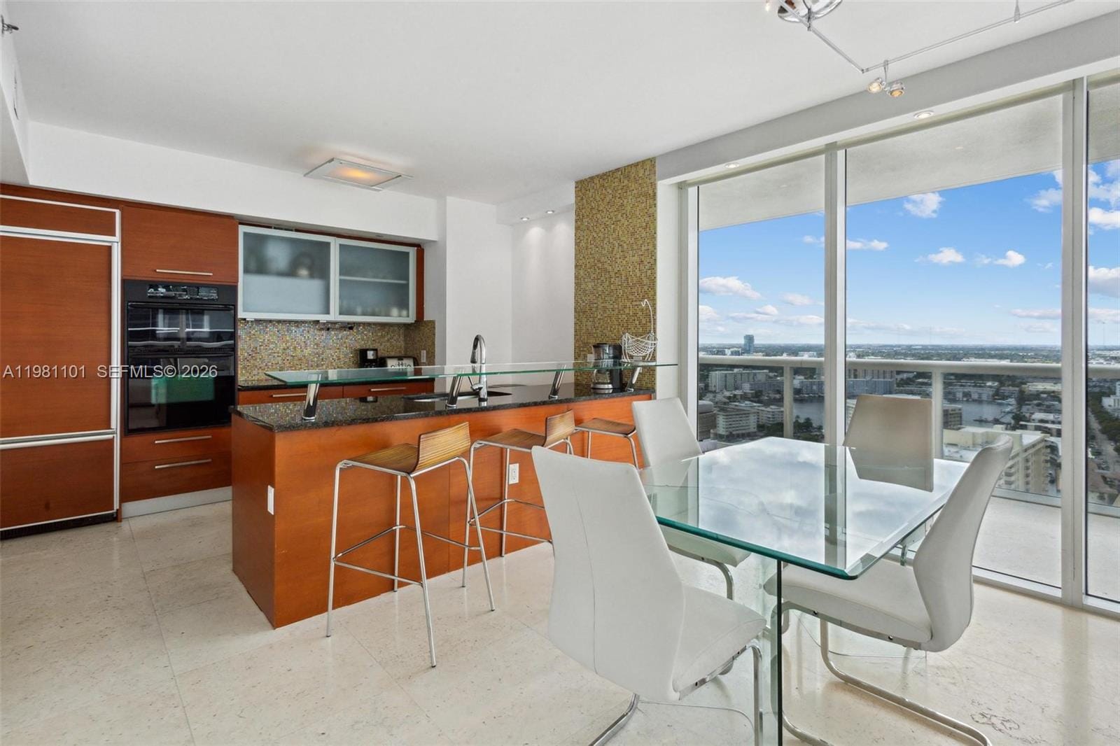 1830 S Ocean Drive 3008 — photo 5