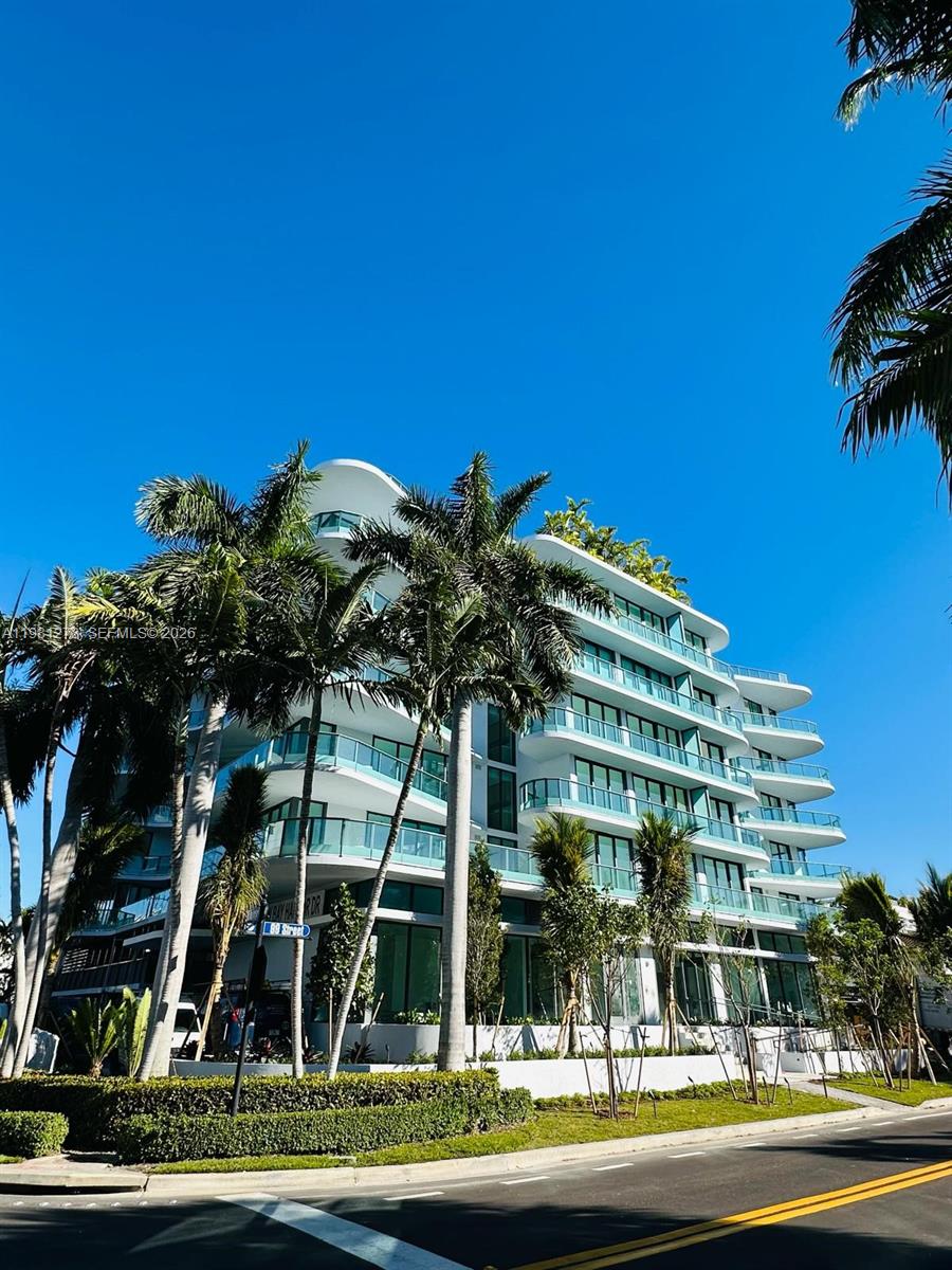 9901 W Bay Harbor Drive 303, Bay Harbor Islands, FL 33154, Bay Harbor Islands