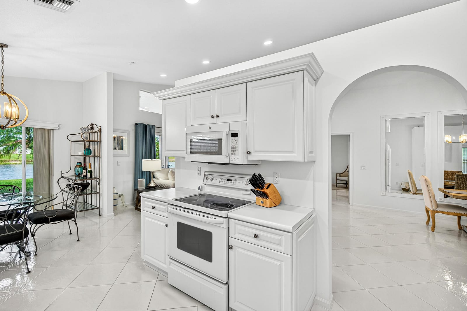 6594 Sun River Road, Boynton Beach, FL 33437 photo 13
