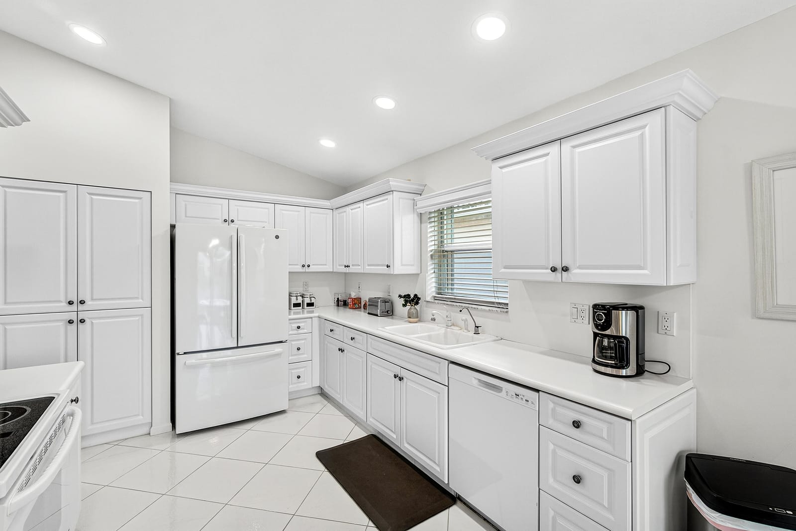 6594 Sun River Road, Boynton Beach, FL 33437 photo 16
