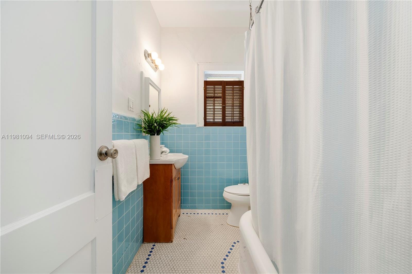 311 Navarre Avenue, Coral Gables, FL 33134 photo 18