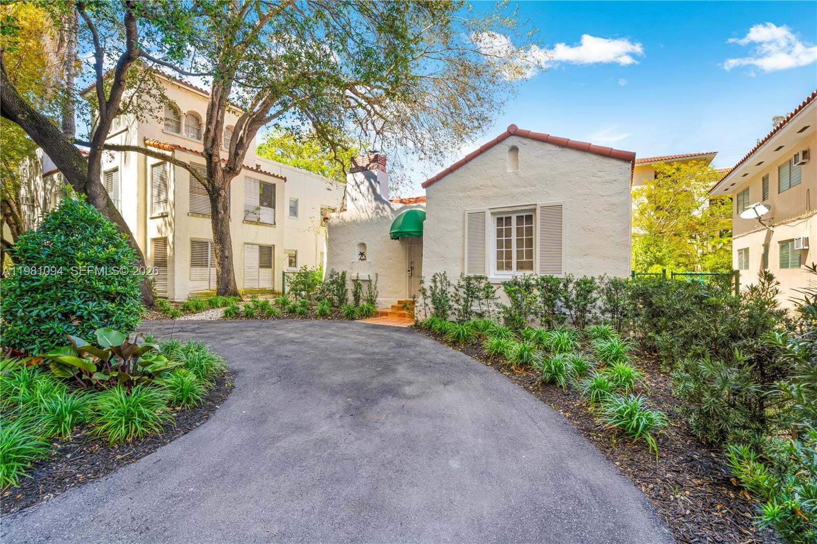 311 Navarre Avenue, Coral Gables, FL 33134 photo 3
