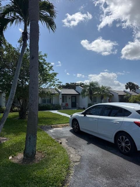 222 Lake Constance Drive, West Palm Beach, FL 33411 photo 2