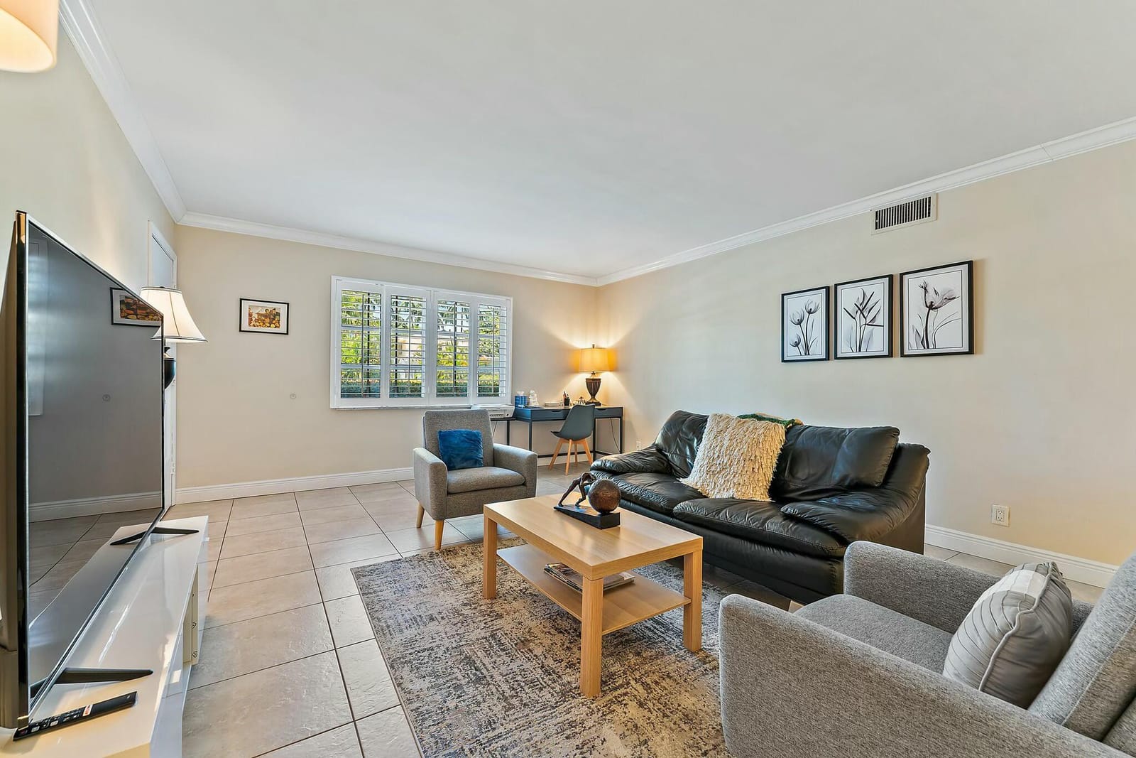 3036 Park Avenue — photo 4