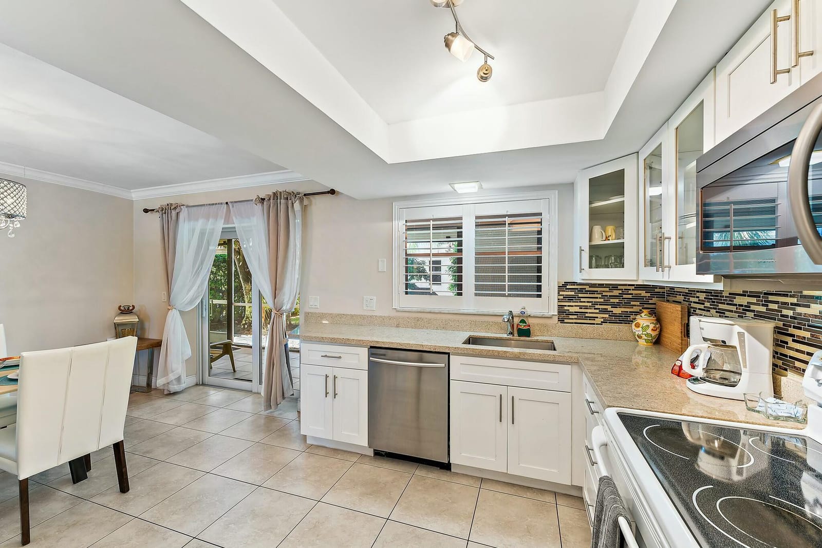 3036 Park Avenue — photo 10