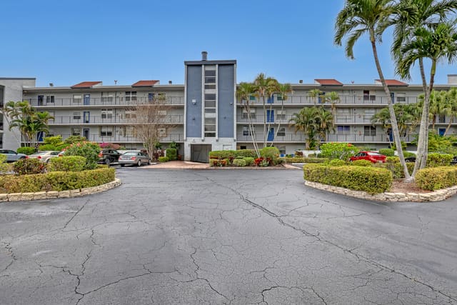 14747 Cumberland Drive 3080, Delray Beach, FL 33446