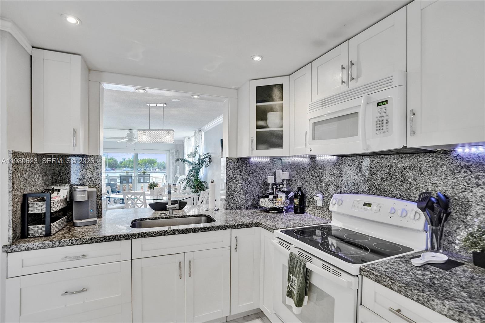 1889 S Ocean Drive 114 — photo 5