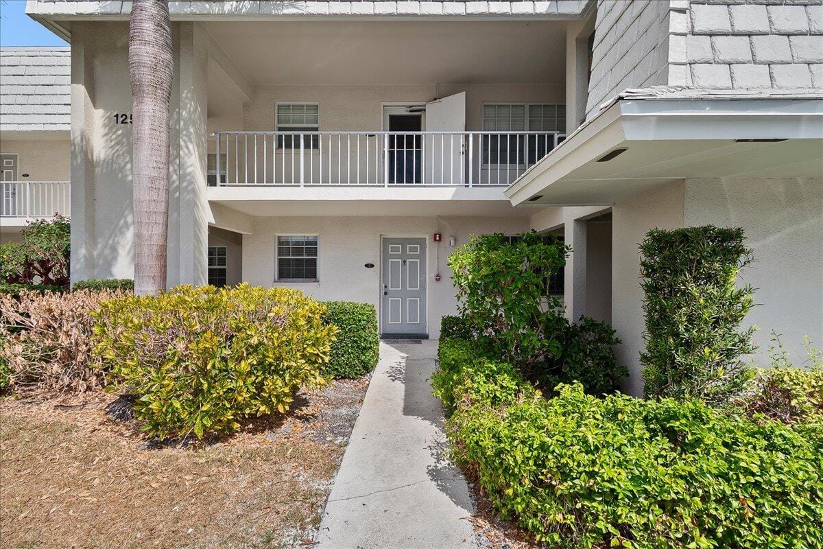 1251 SE Sugar Sands Boulevard 121 — photo 2
