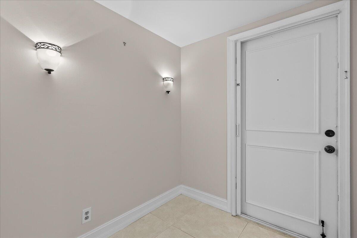 1251 SE Sugar Sands Boulevard 121 — photo 11