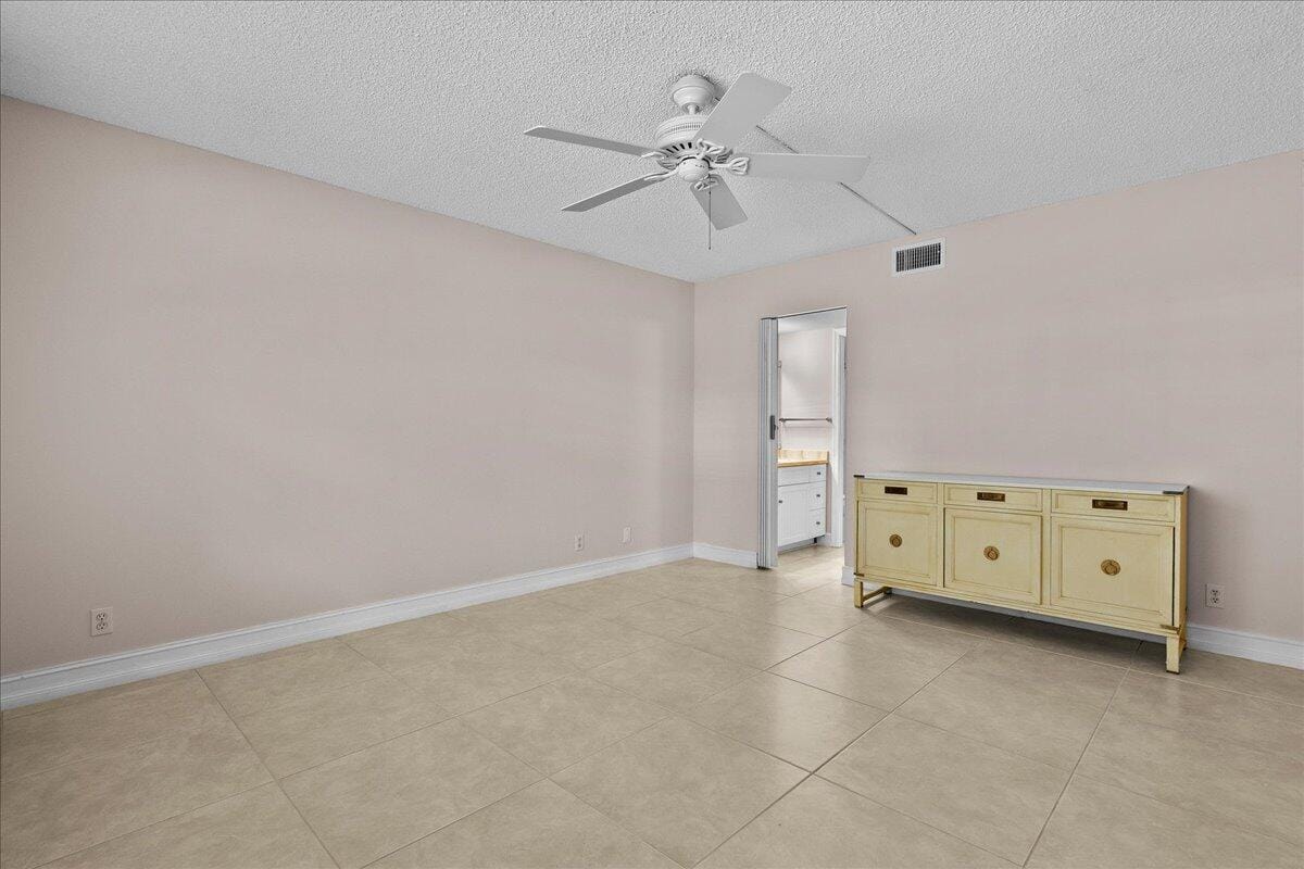 1251 SE Sugar Sands Boulevard 121, Riviera Beach, FL 33404 photo 21