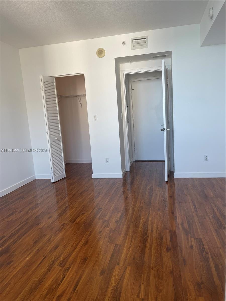 335 S Biscayne Boulevard 3610, Miami, FL 33131 photo 17