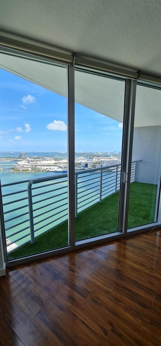 335 S Biscayne Boulevard 3610, Miami, FL 33131 photo 19