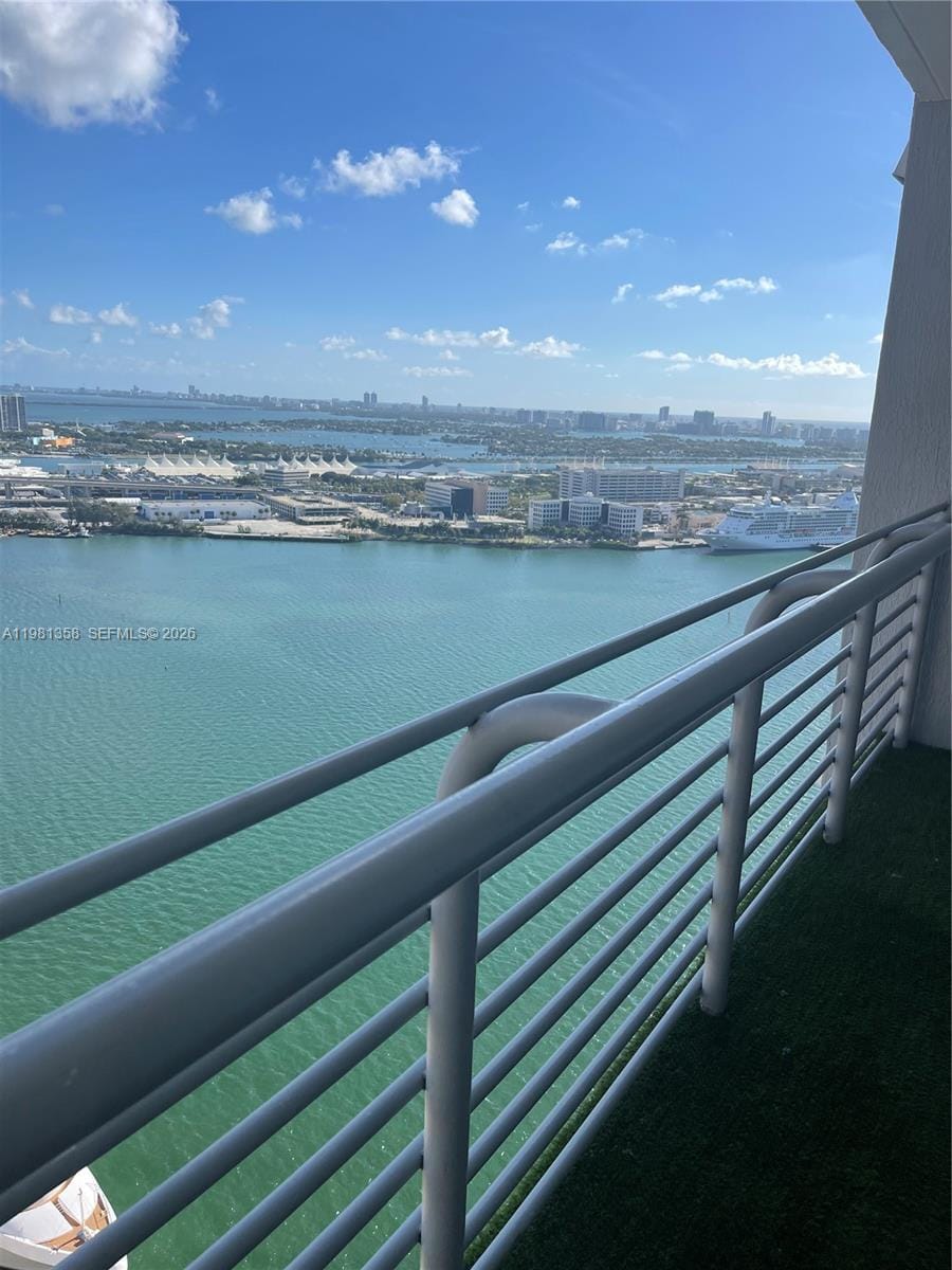 335 S Biscayne Boulevard 3610, Miami, FL 33131 photo 20