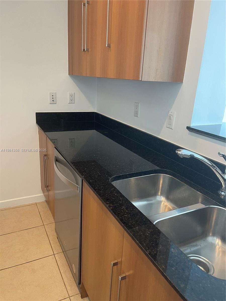 335 S Biscayne Boulevard 3610 — photo 8